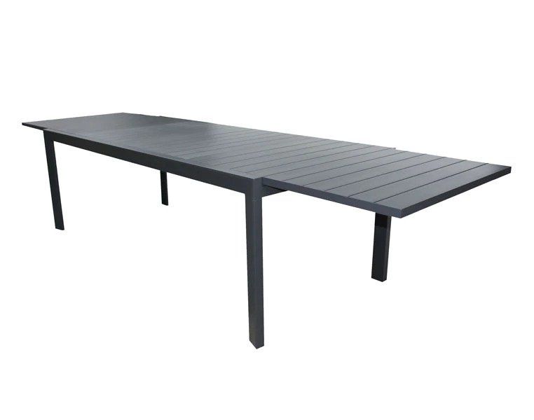aluminium extension table
Somerton Park, SA — The Outdoor Scene