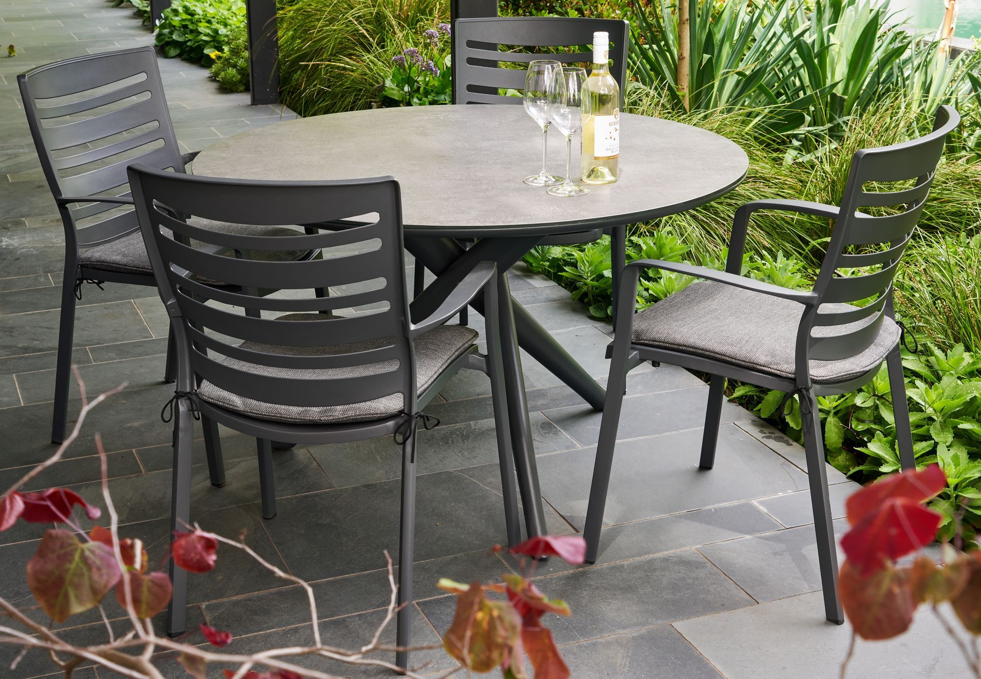 Ceramic Glass Table, Round Outdoor Table, Cast Aluminium Chair
Somerton Park, SA — The Outdoor Scene
