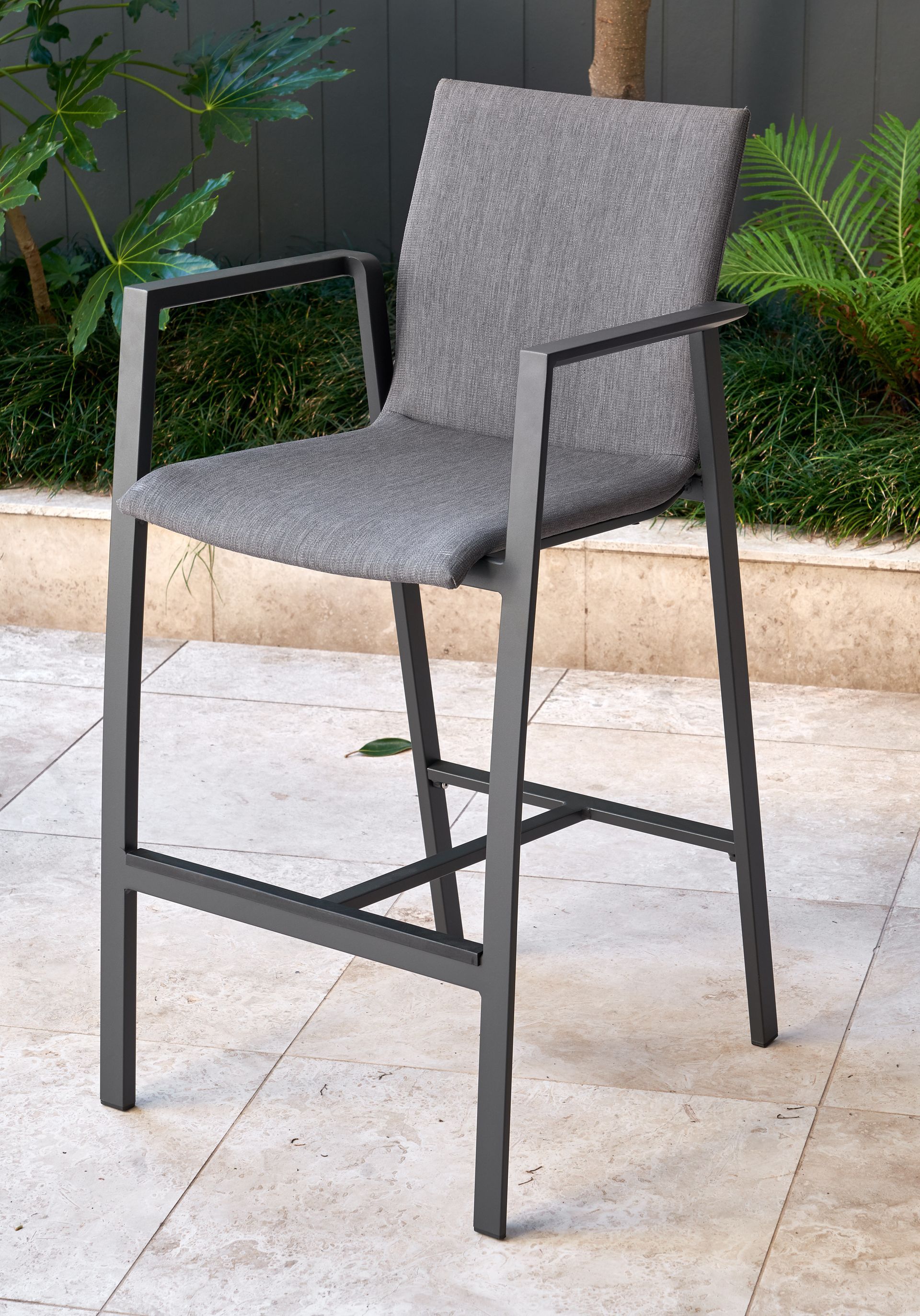 aluminium bar stool