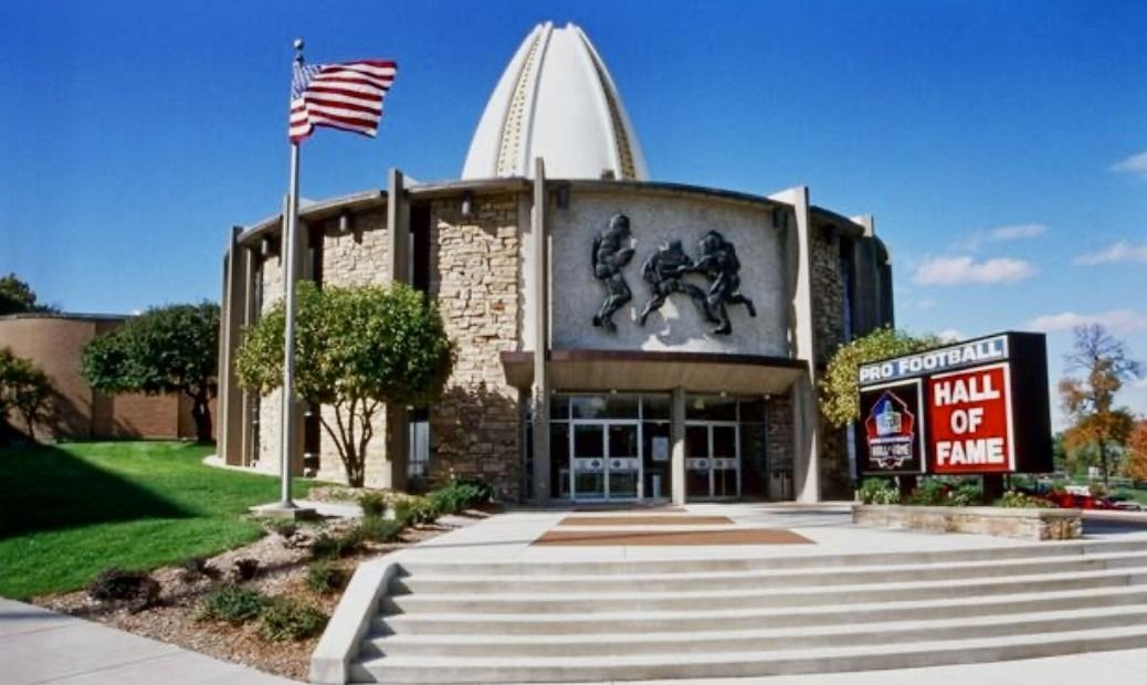 Round building with US flag,