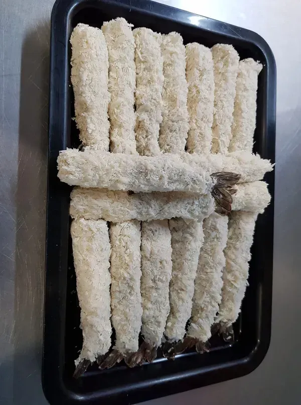Tray of Breaded Shrimp, Ready for Cooking — Glenmore Seafoods In Park Avenue, QLD