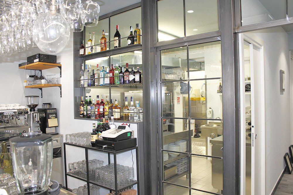 Arredo negozio a Varese con BBC Interni