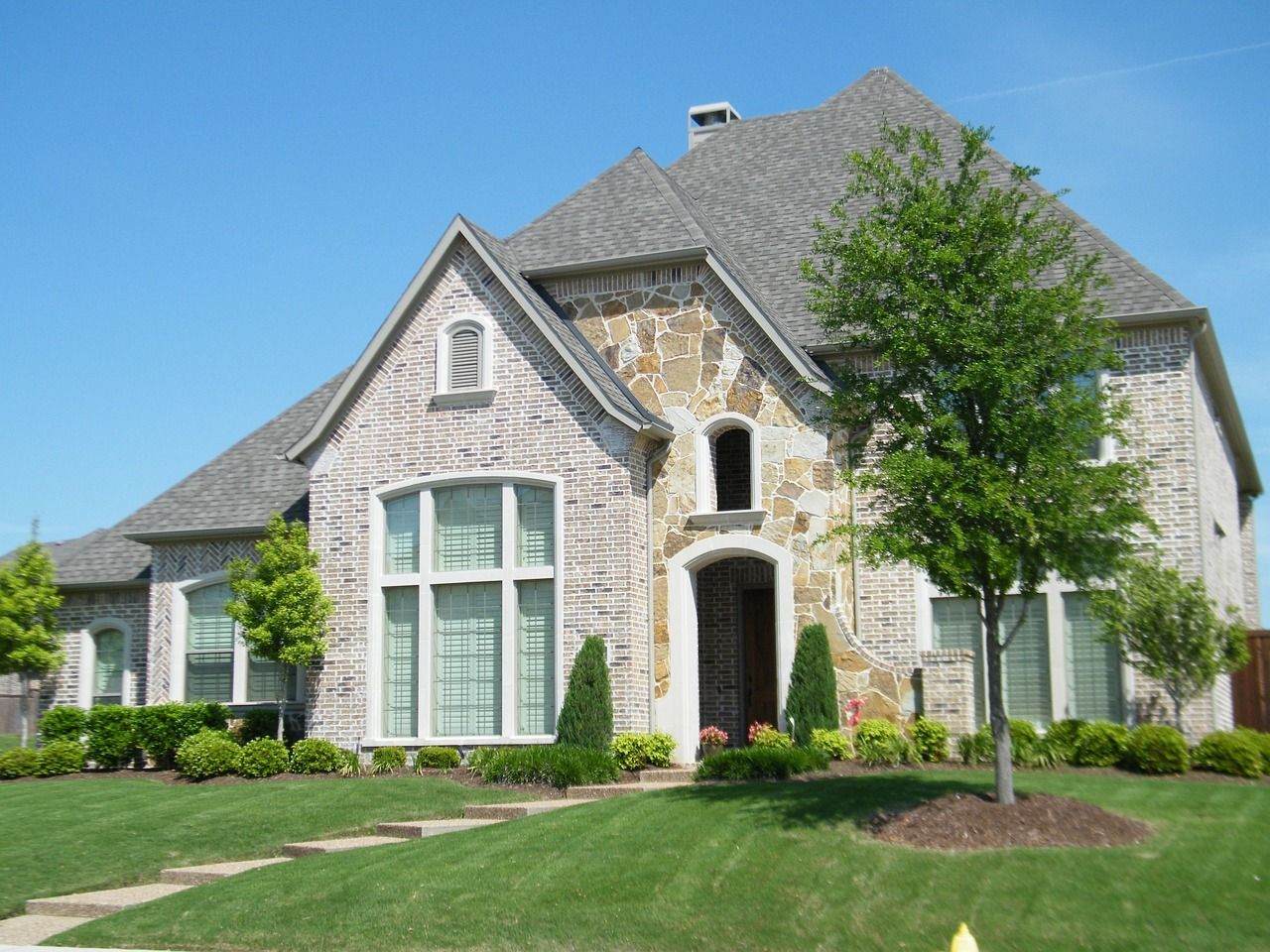 landscaping services in Mooresville, NC