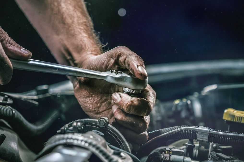 Engine Repair Image