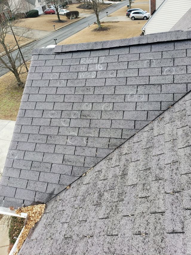 Close view of old roof - Woodstock, GA | MTak Roofing Systems