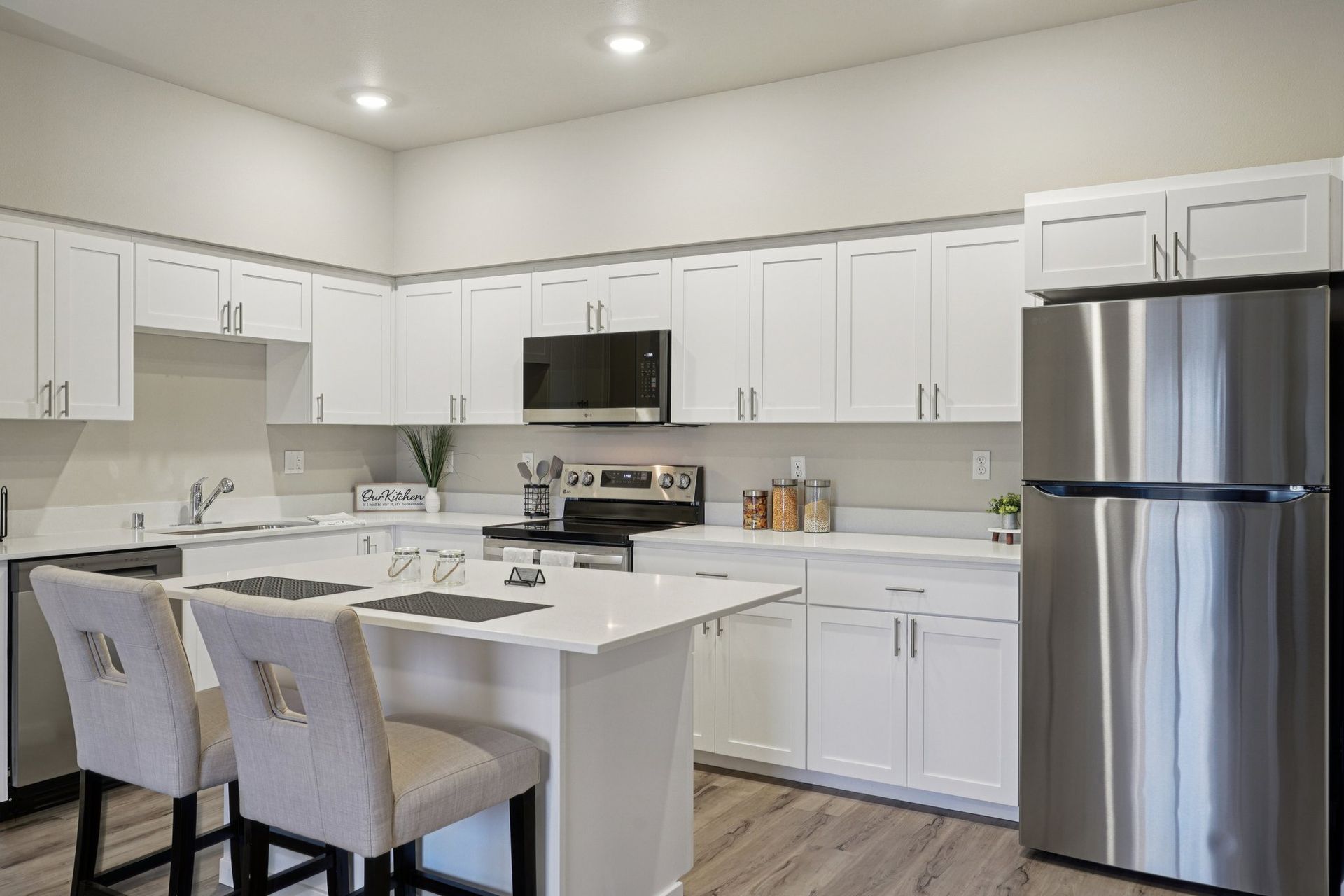 Modern kitchen with white counter