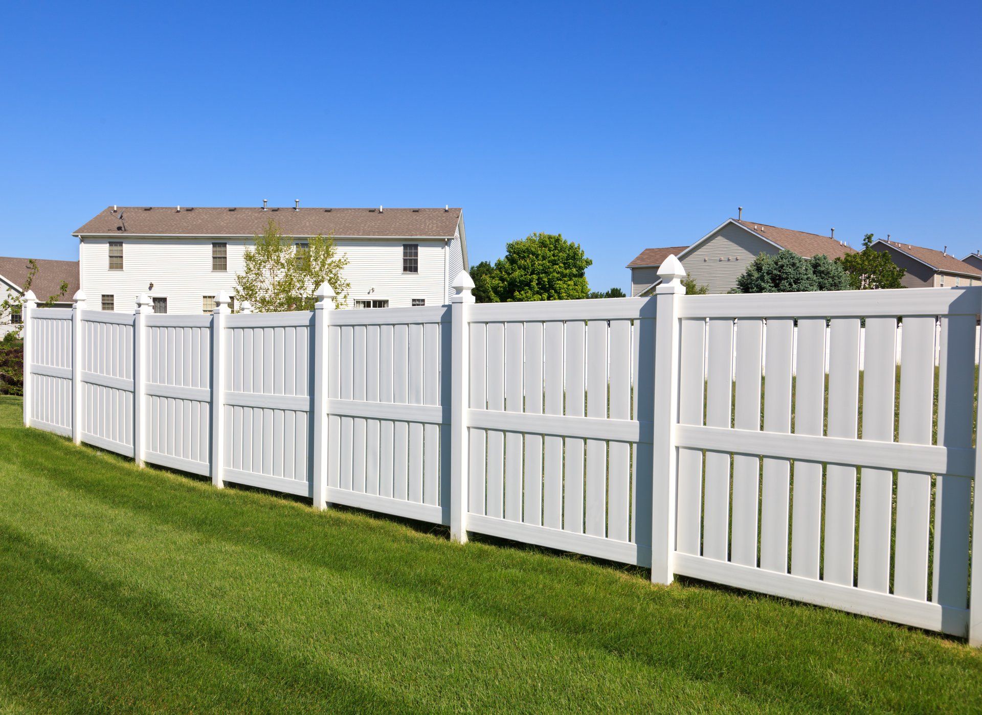 We install install high-quality fencing, posts and gates for all types of properties