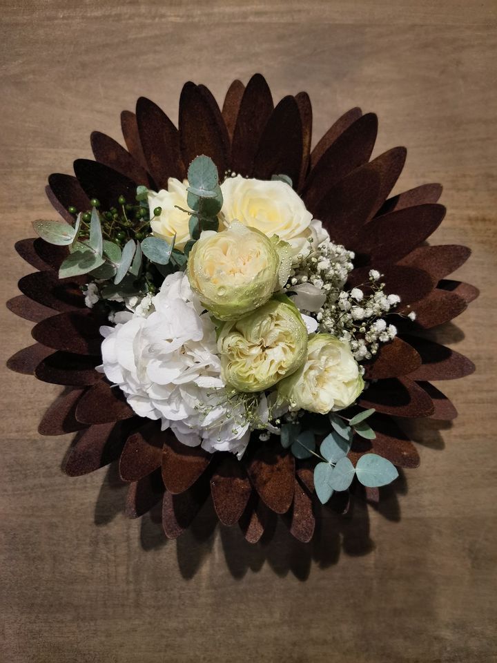 Raffinata composizione floreale