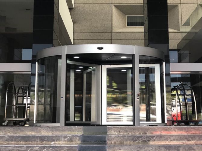 PUERTAS AUTOMÁTICAS PEATONALES S DE RL DE CV