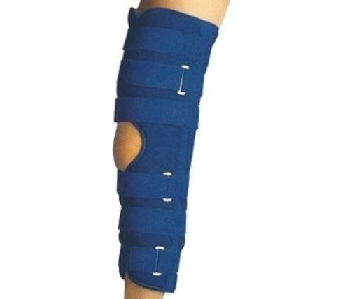 ausilio ortopedico per immobilizzare il ginocchio