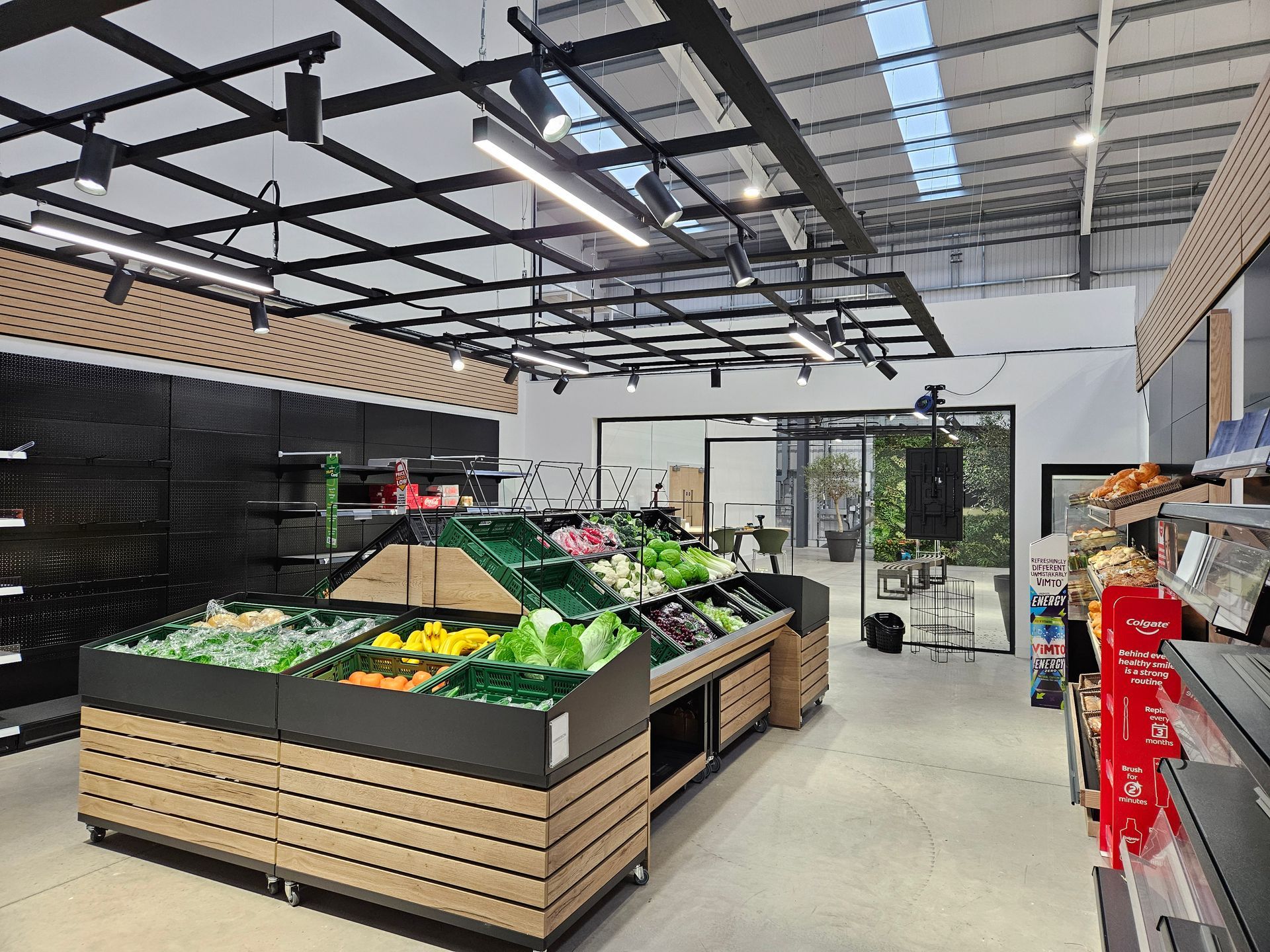 Creating Realistic Mock-Ups: Partitioning for Display Specialists in Evesham