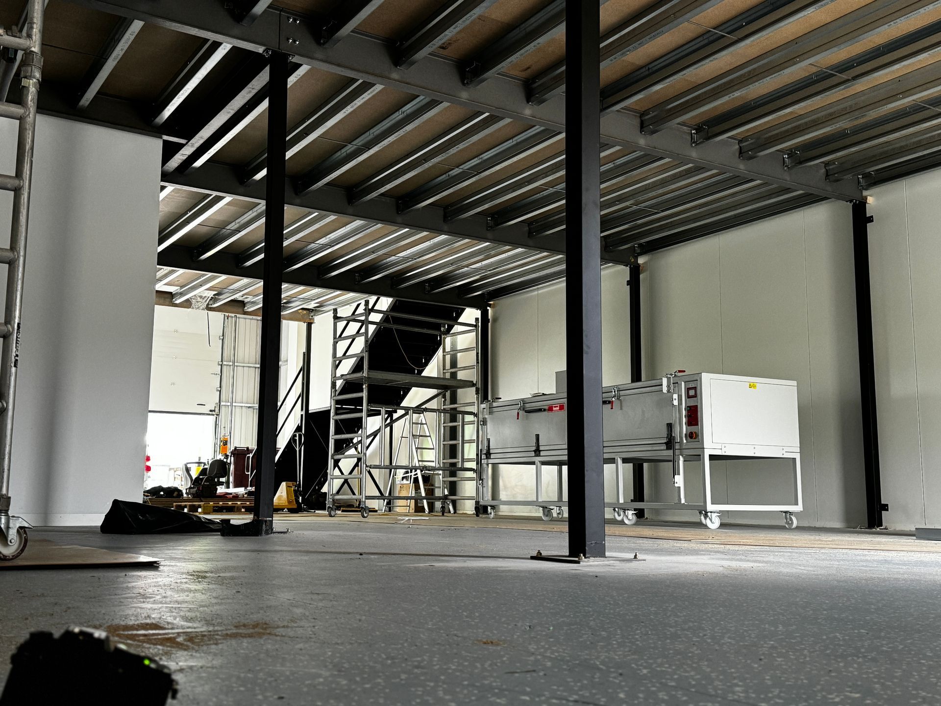 Local Mezzanine Flooring Installation Worcestershire and Gloucestershire
