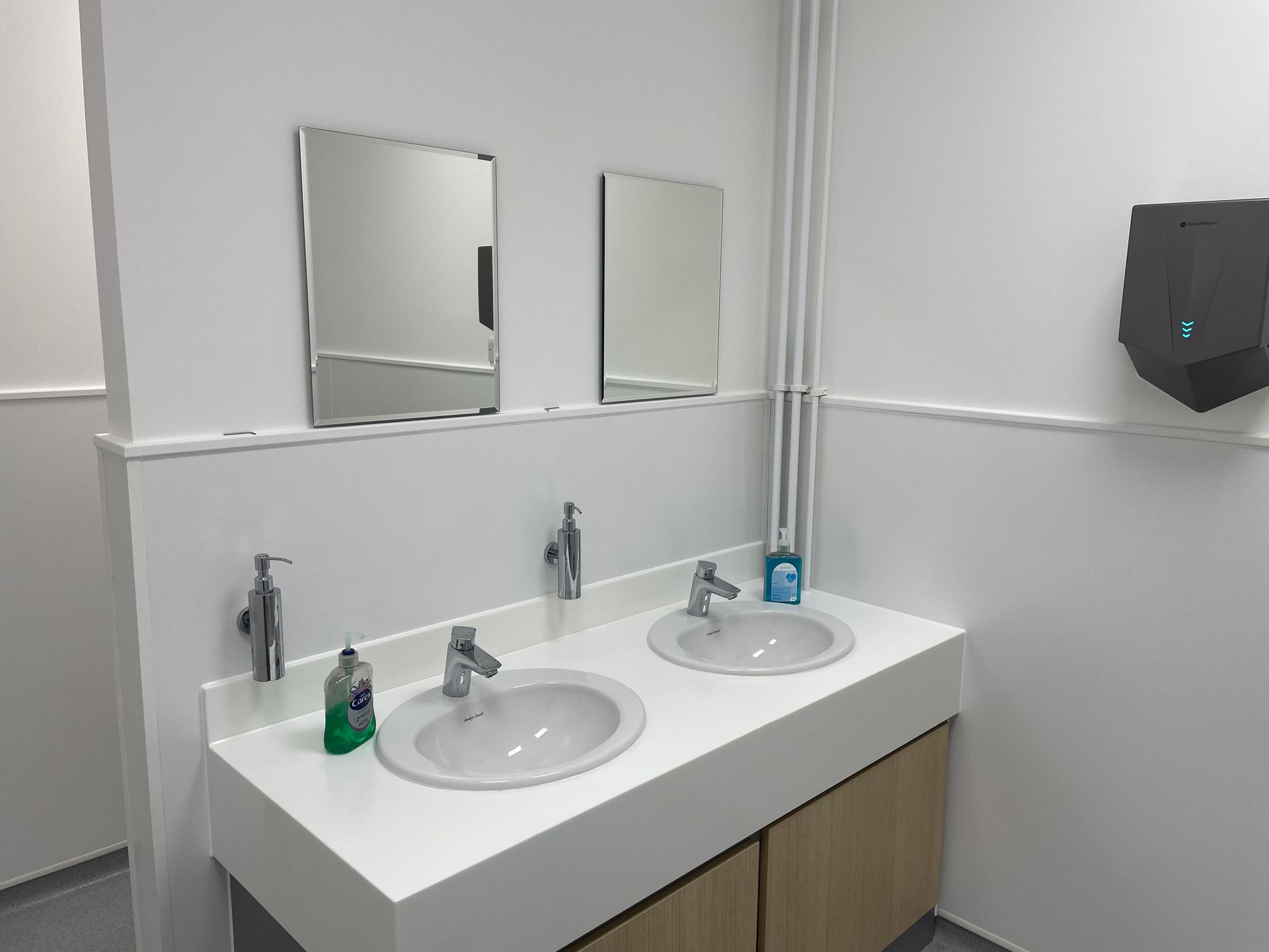 From Concept to Completion: Turnkey Office Refurbishment in London