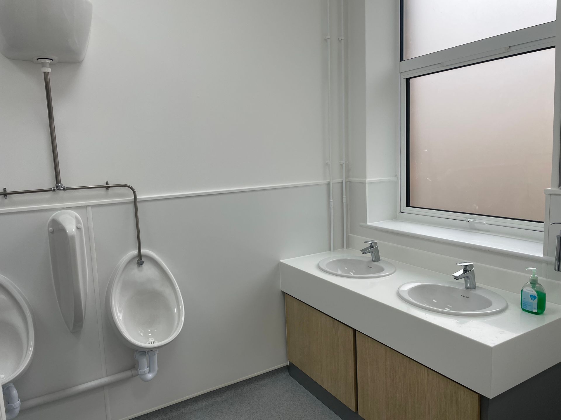 From Concept to Completion: Turnkey Office Refurbishment in London