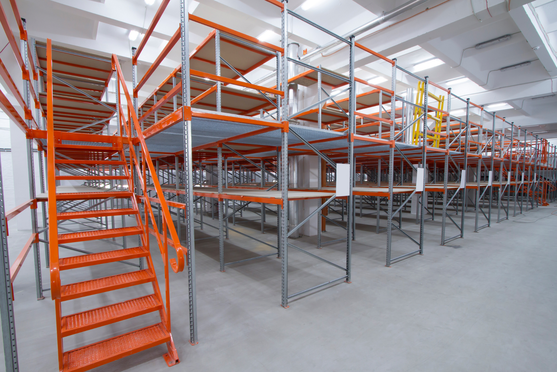 mezzanine flooring for warehouses