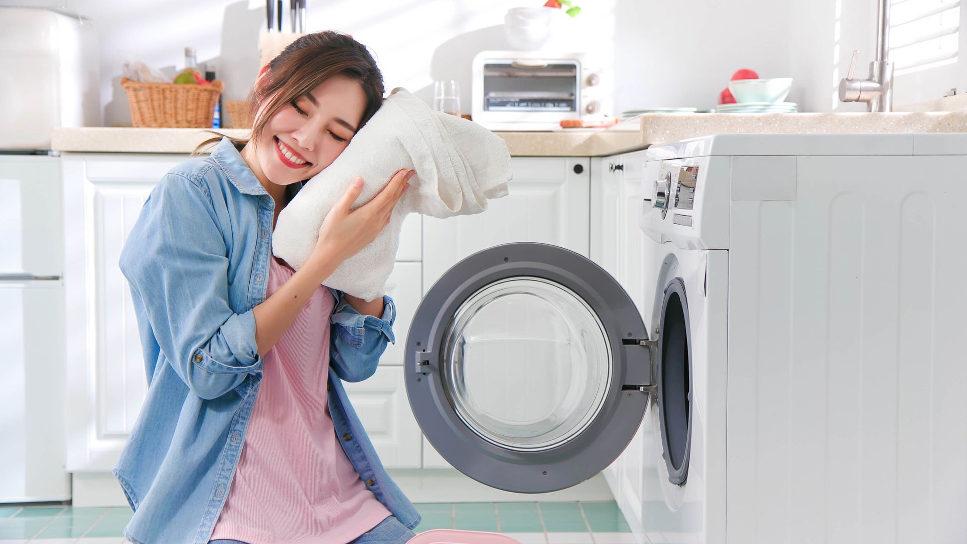 How to Wash Towels to Keep Them Soft and Fluffy