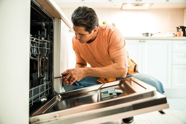 Dishwasher Leaking Through Its Door? This May Be Why…