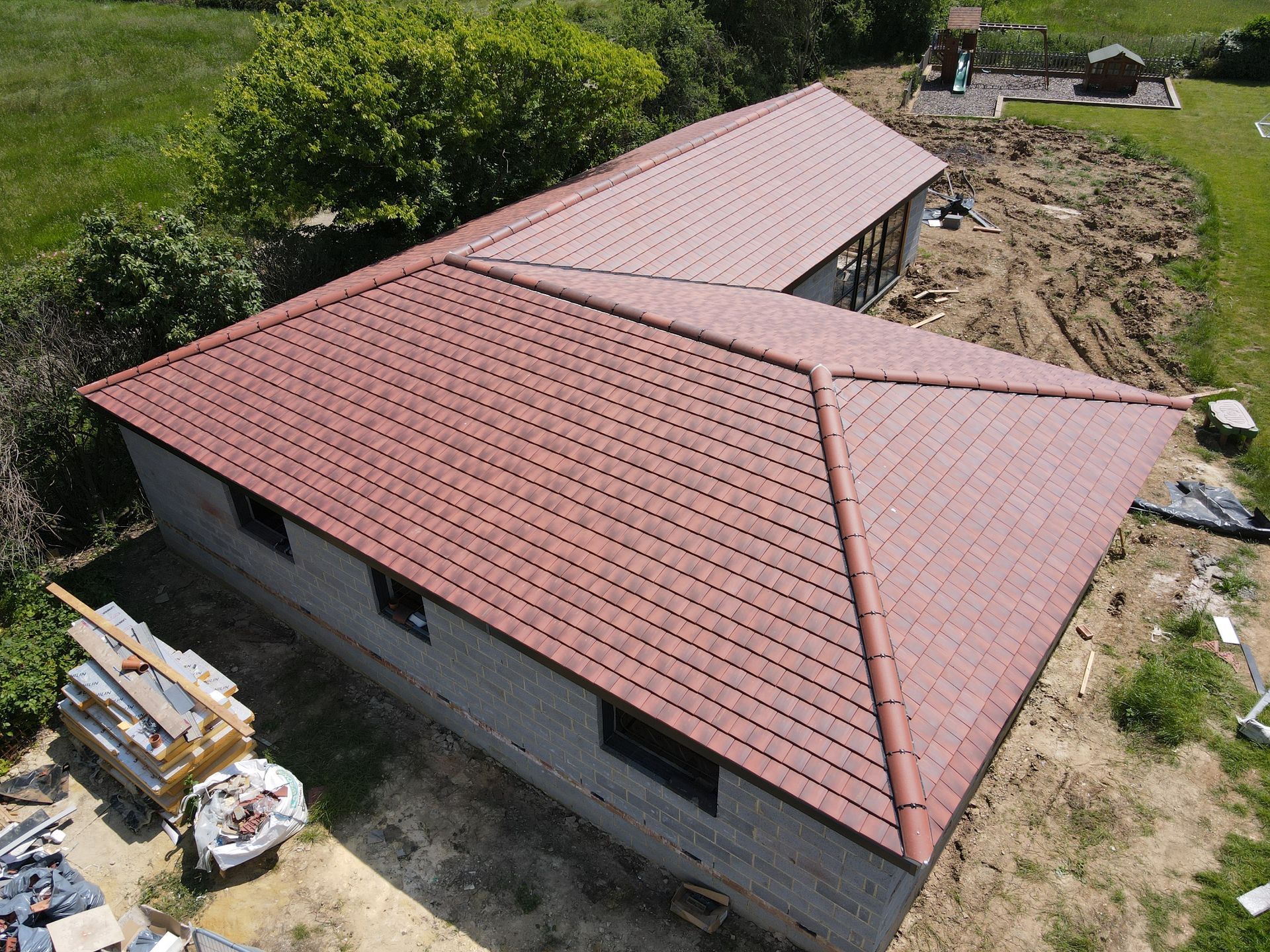 Large tiled roof 