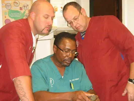 Paramedic Class — College Park, GA — Red Oak Animal Hospital