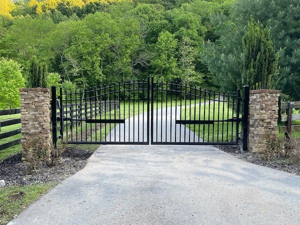 Estate Gate — Chesterfield, MI — Radiance Aluminum Fence, Inc.