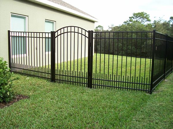 Arched Gate and Fence — Chesterfield, MI — Radiance Aluminum Fence, Inc.