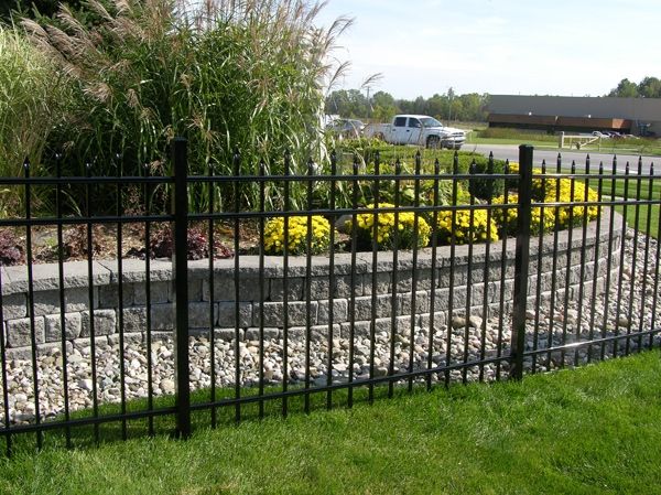 Front Yard Fence — Chesterfield, MI — Radiance Aluminum Fence, Inc.