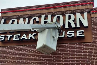 Steak House Mounted Sign — San Antonio, TX — Stallion Signs