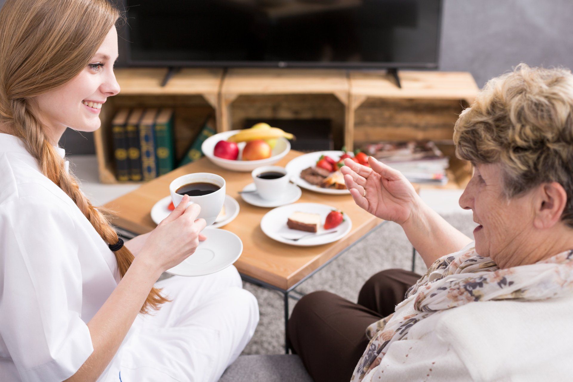 Eating with an elderly — Liberty, MO — Assured Healthcare