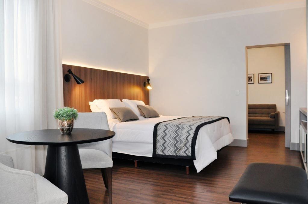 Acomodações - Brut