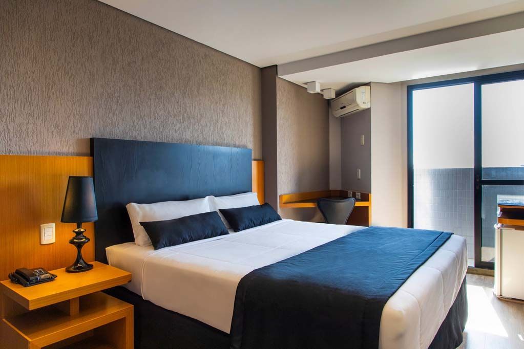 SLAVIERO HOTEL CURITIBA BATEL