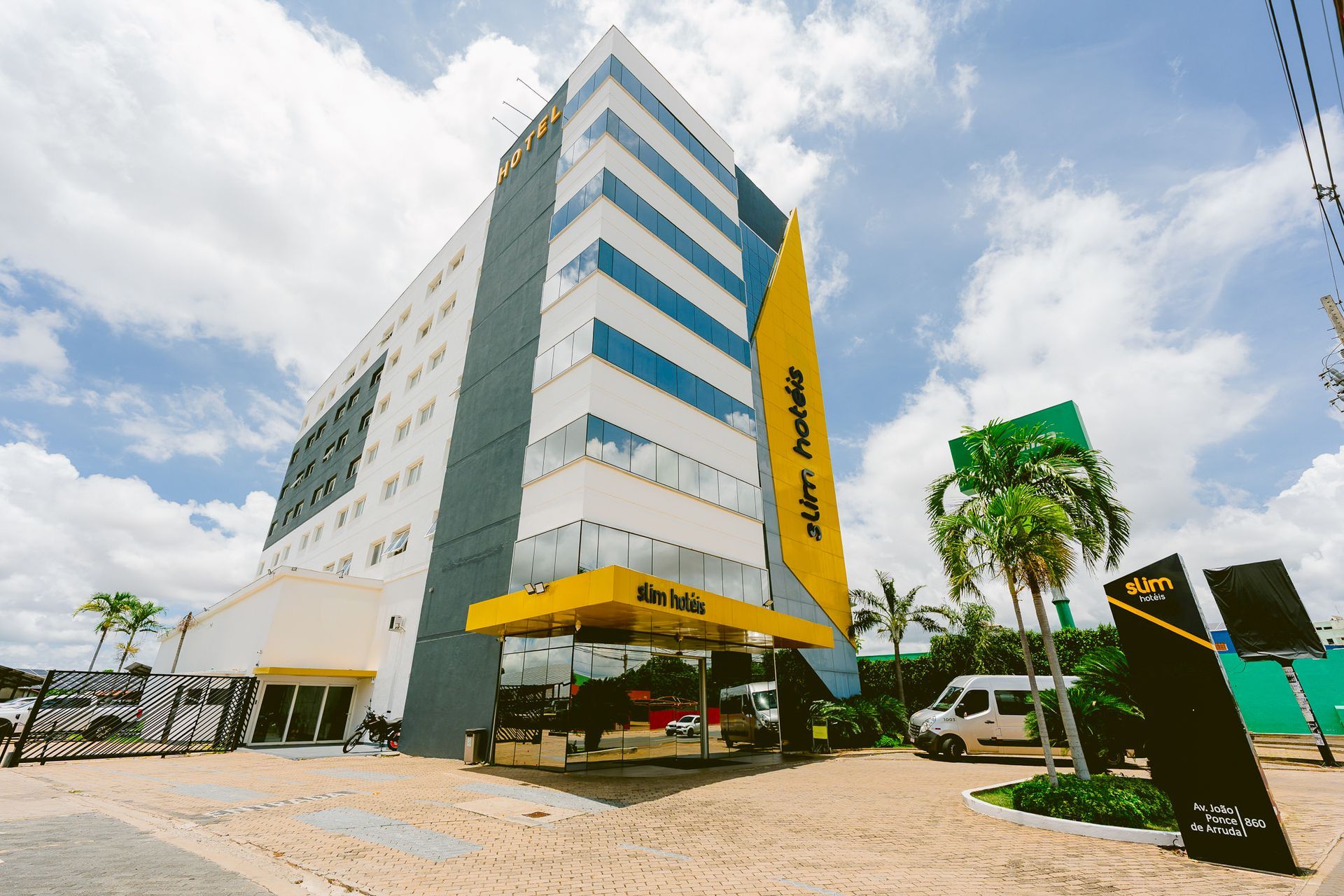 Slim Cuiabá Aeroporto