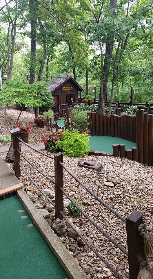 Sugar Creek Mini Golf 