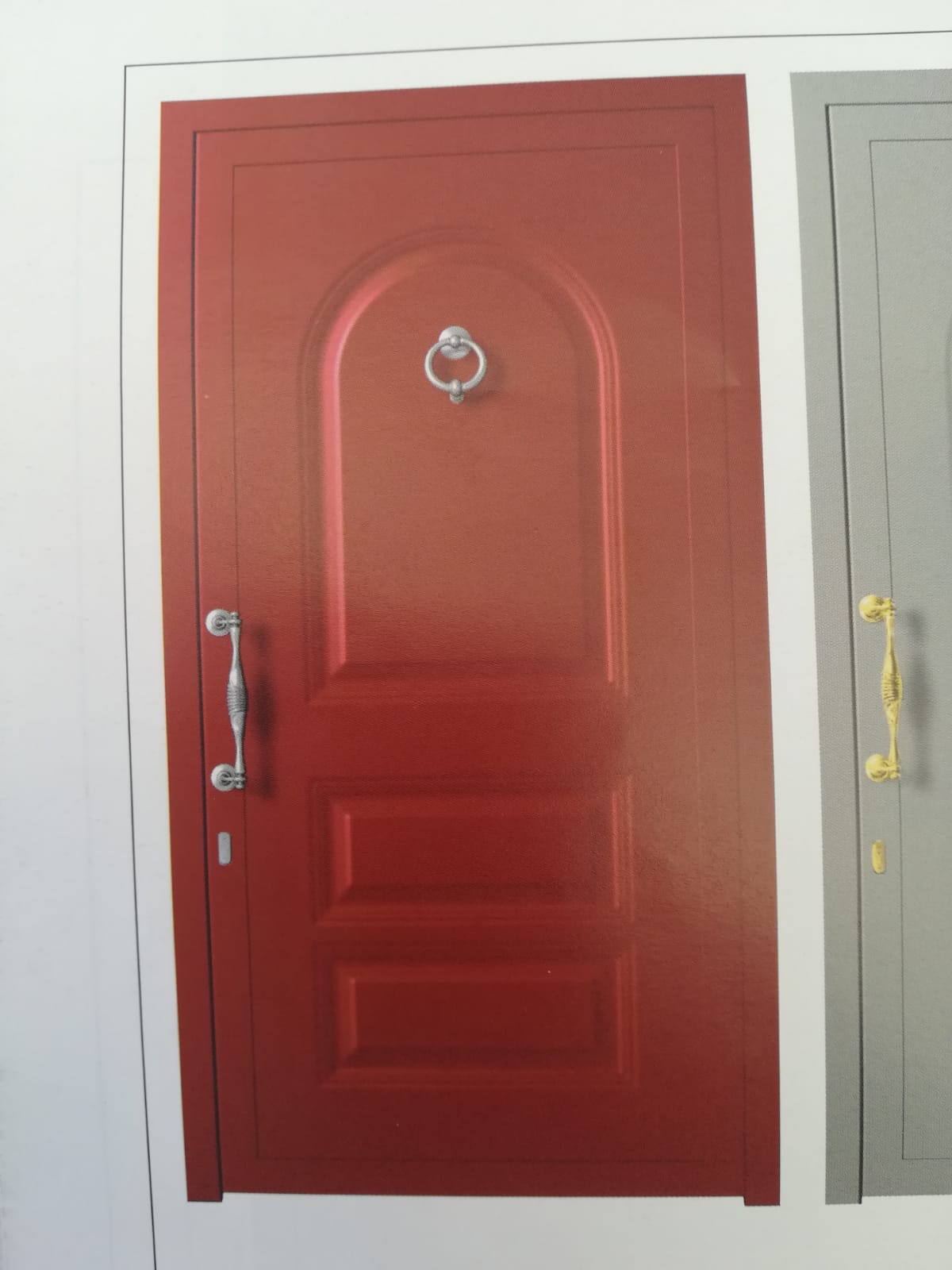 portoncino d'ingresso rosso