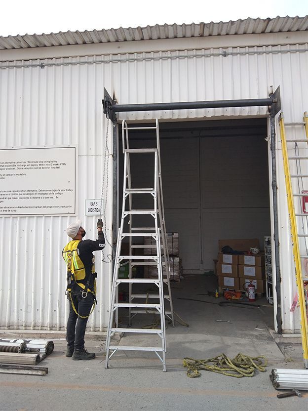 CORTINAS INDUSTRIALES CG