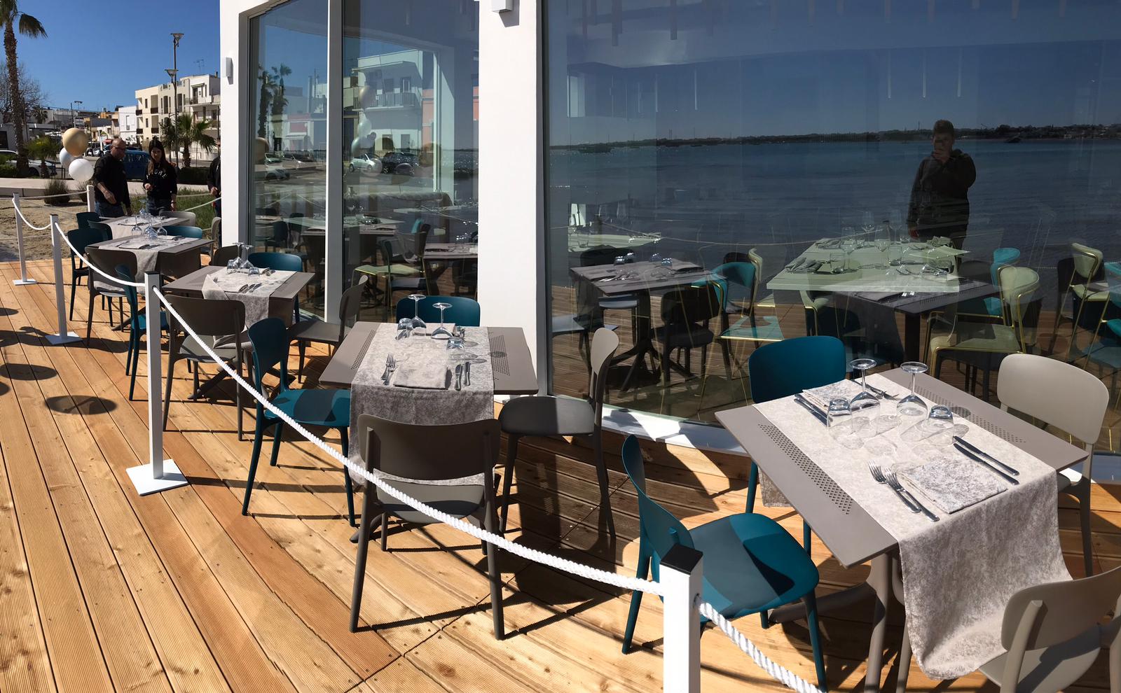 vetrata panoramica in alluminio