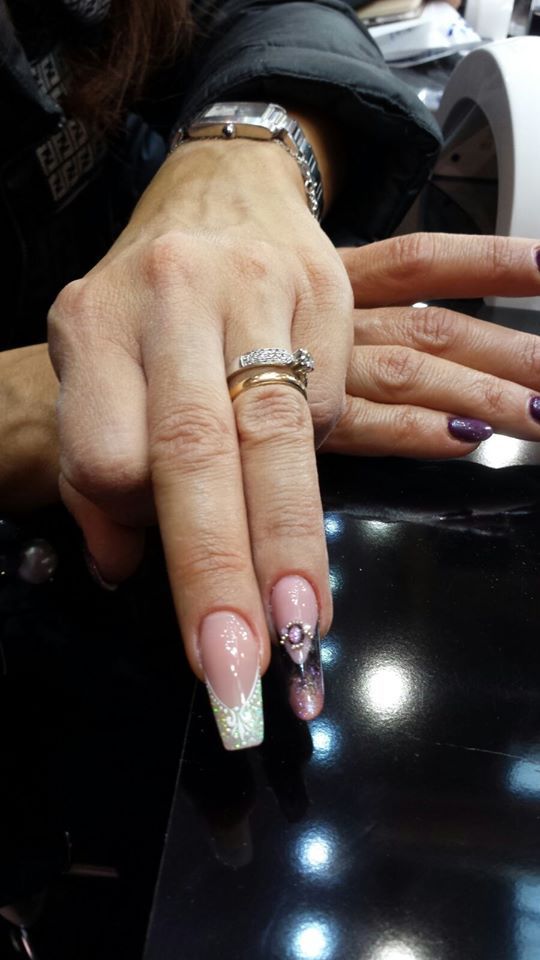 ricostruzione unghie professionale