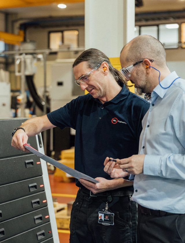 Company values: Safe, Innovative, Honest, Enthusiastic, Team. Colorful circular icons.