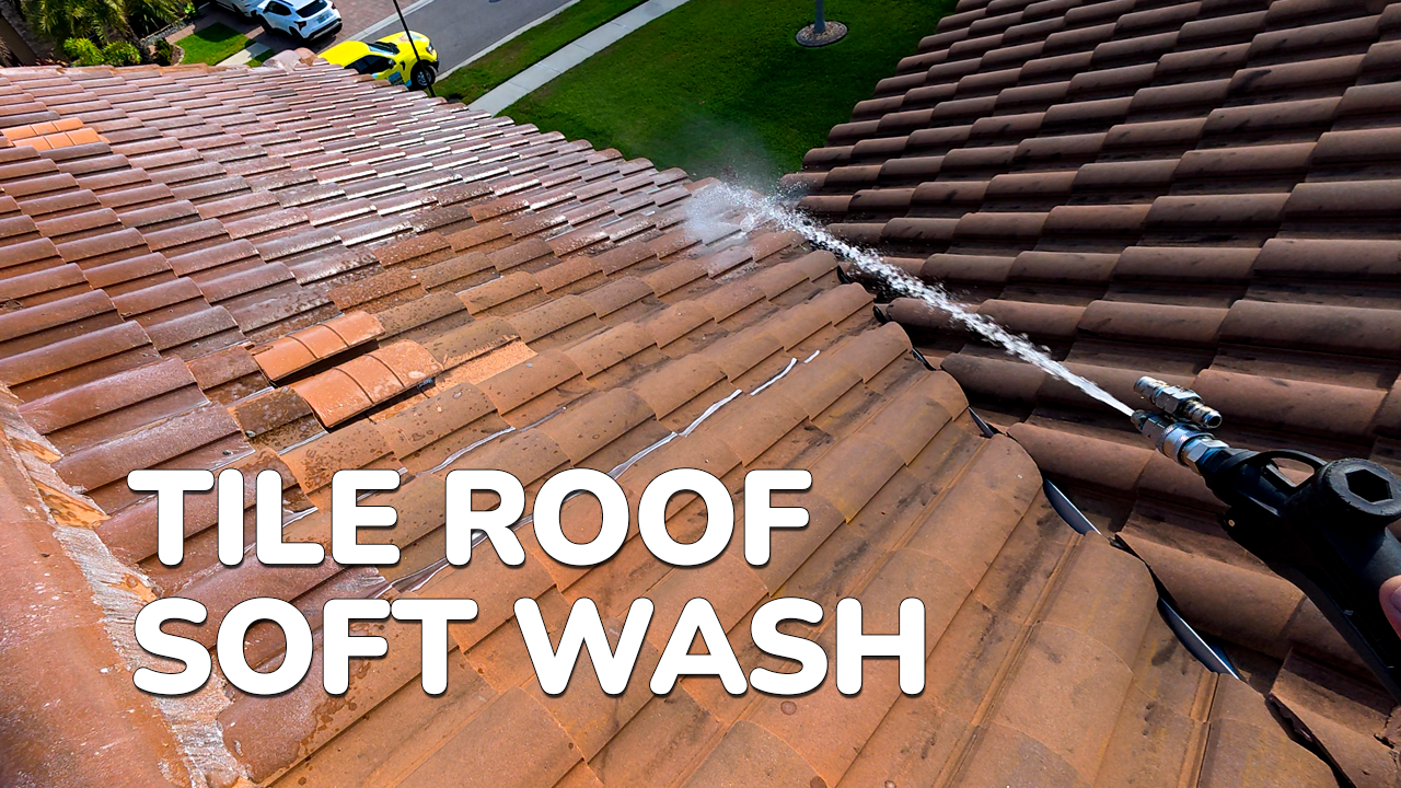 roof soft wash in Riverview, Florida
