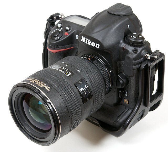 Nikon s 70