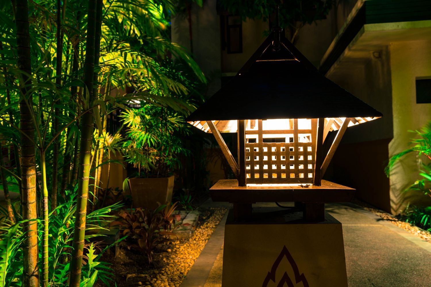 Deck And Patio Lighting