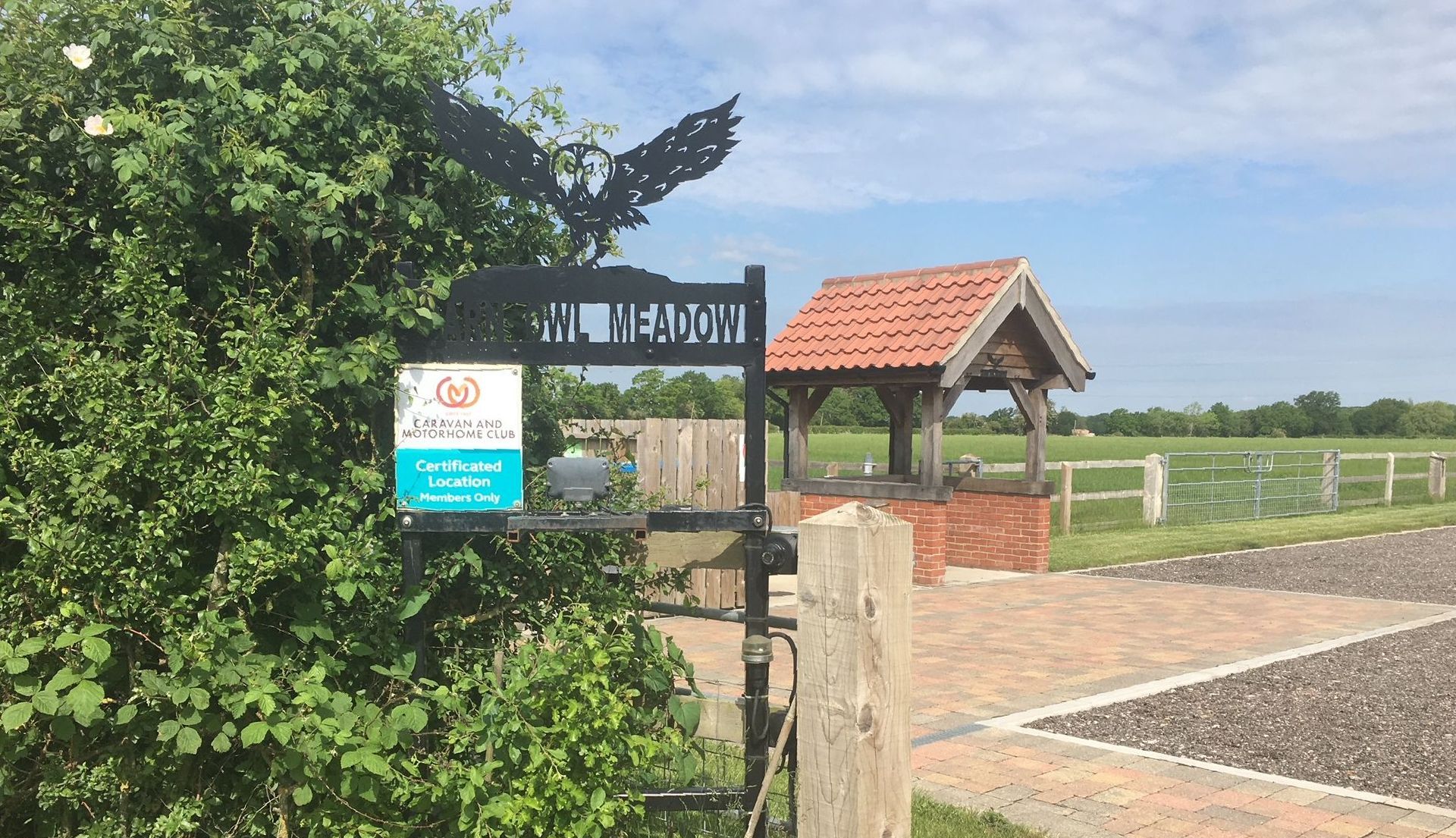 Barn Owl Meadow_hero
