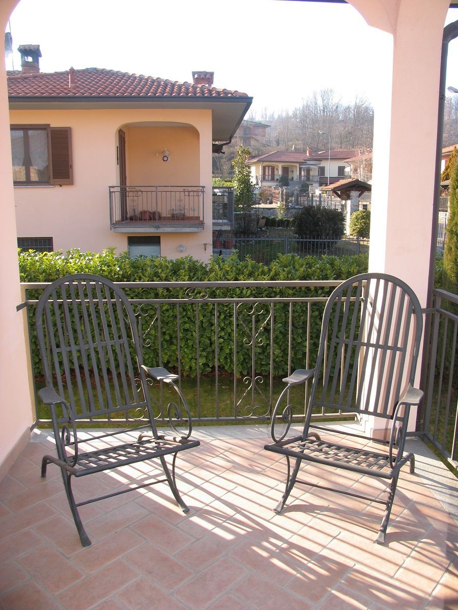 porticato della casa famiglia