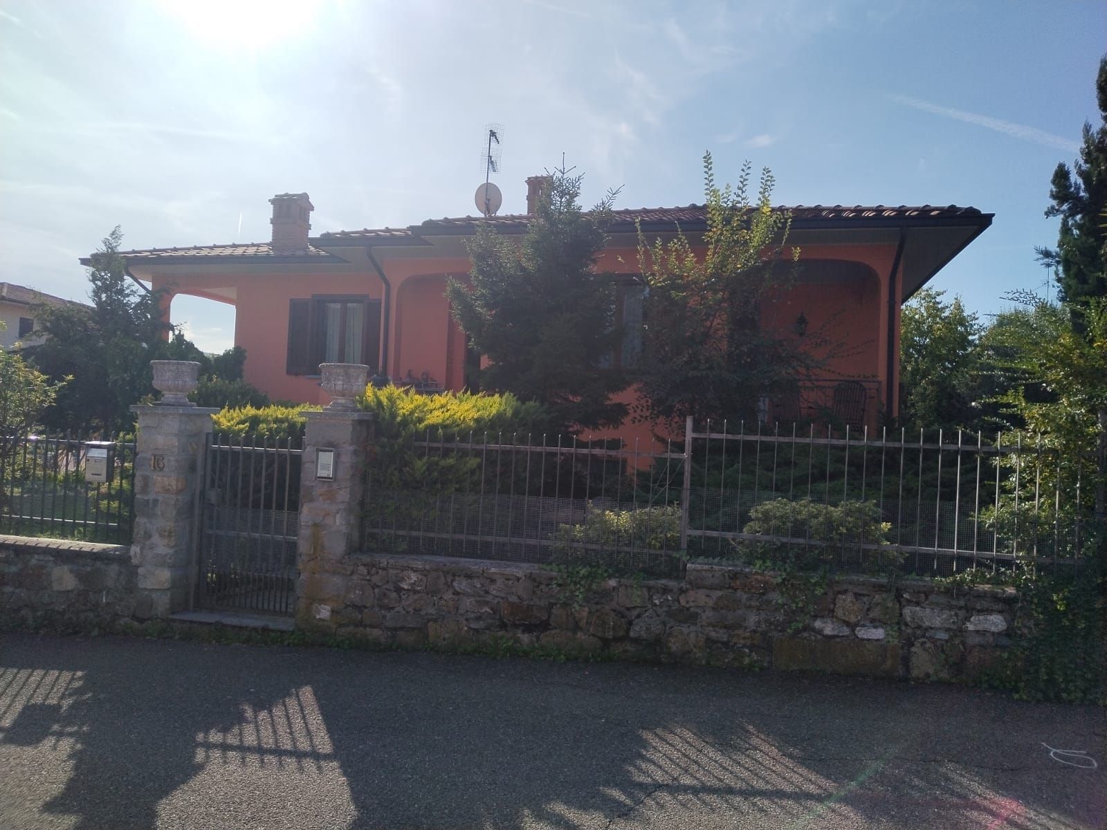 Vista esterna della casa famiglia