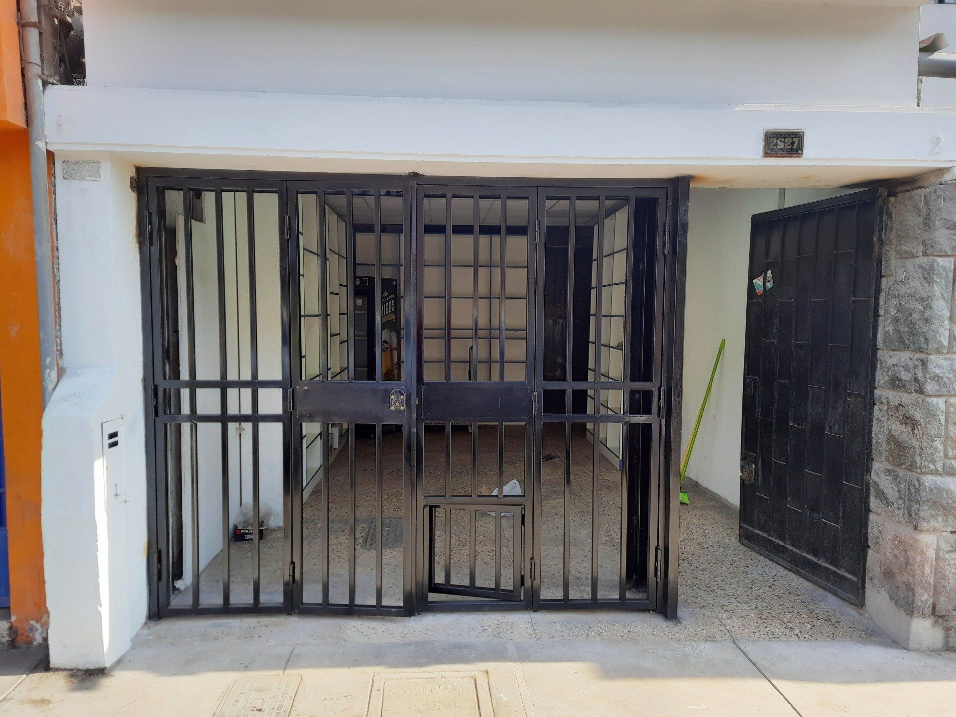 JA PUERTAS ENROLLABLES