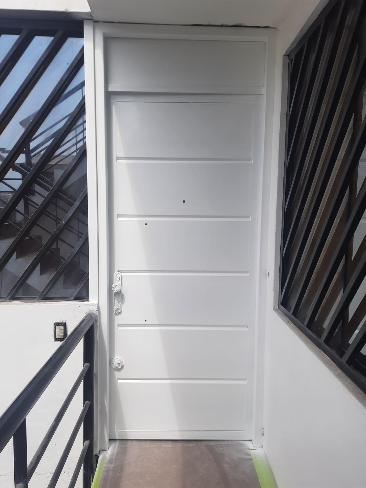 JA PUERTAS ENROLLABLES