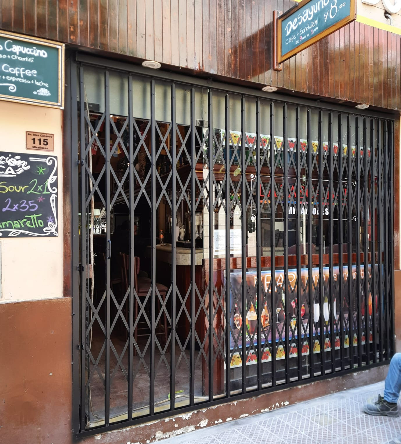 JA PUERTAS ENROLLABLES