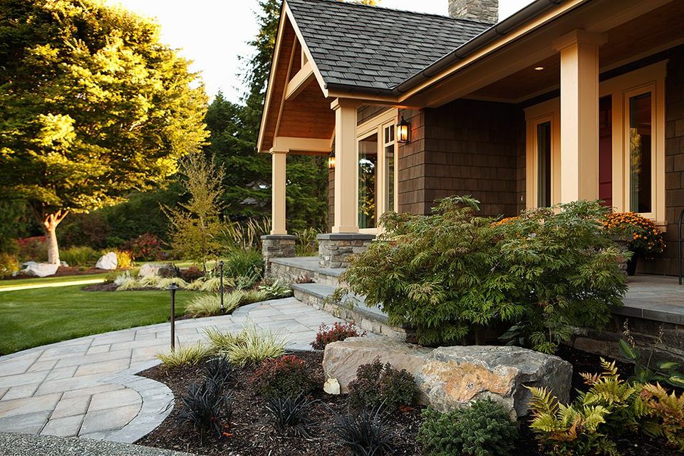 a walkway to help give your front yard a more functional look