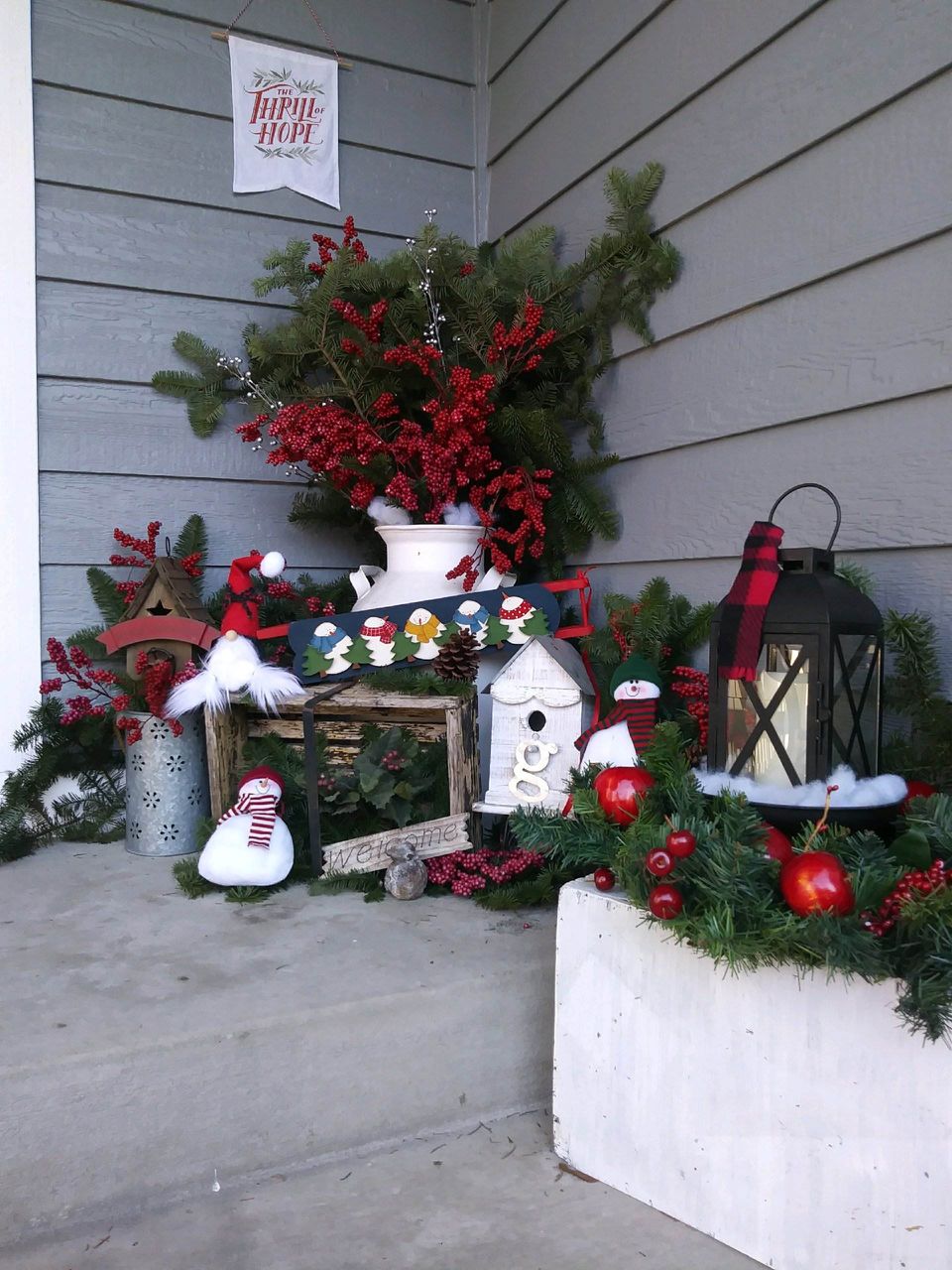 front porch Christmas decorations