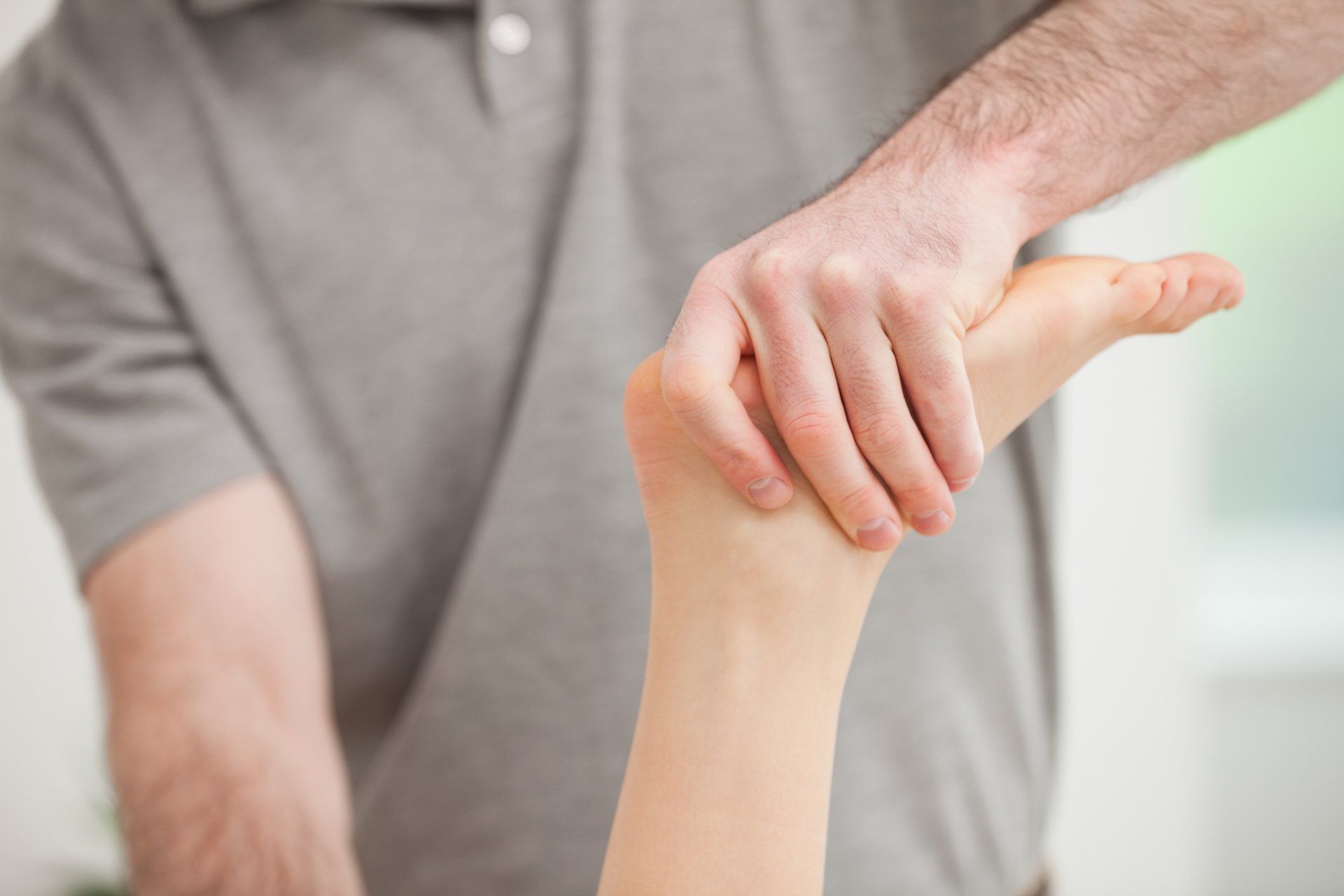 What Baton Rouge Patients Need to Know about Ankle Tendinitis