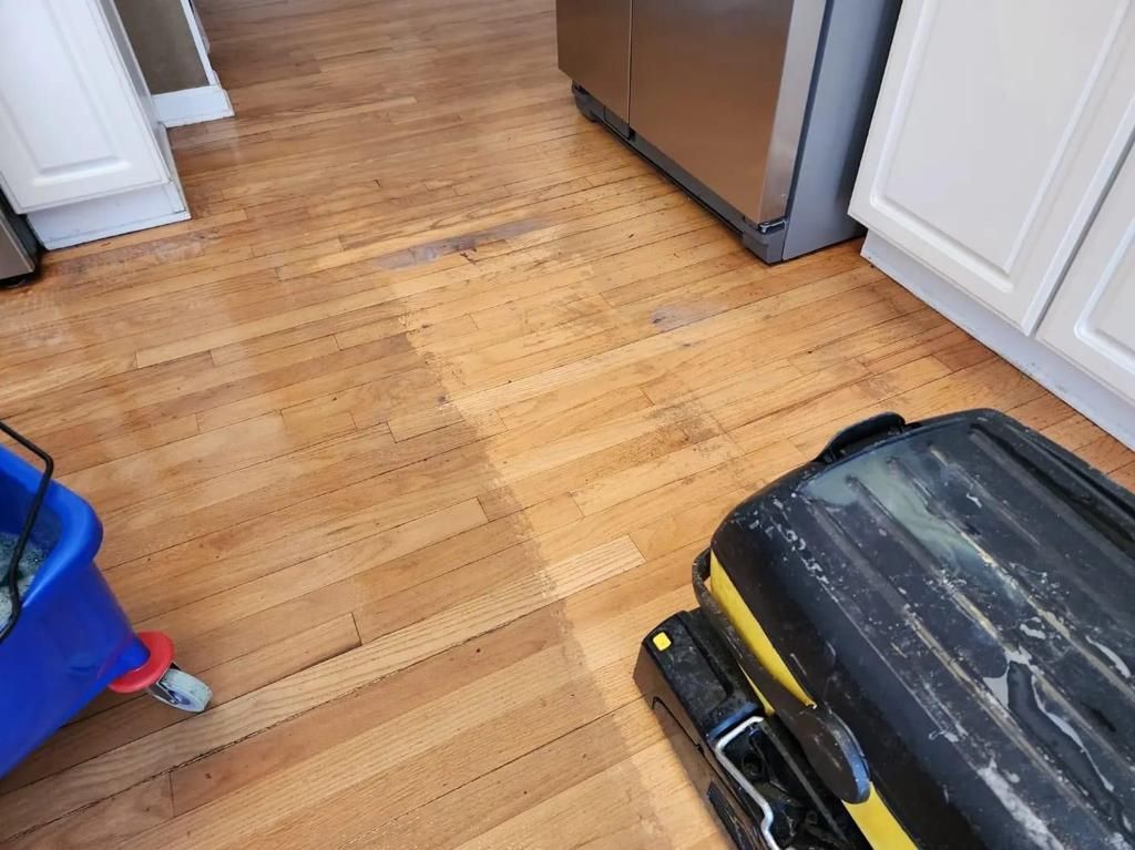wood+Floor+Cleaning-1920w.jpg